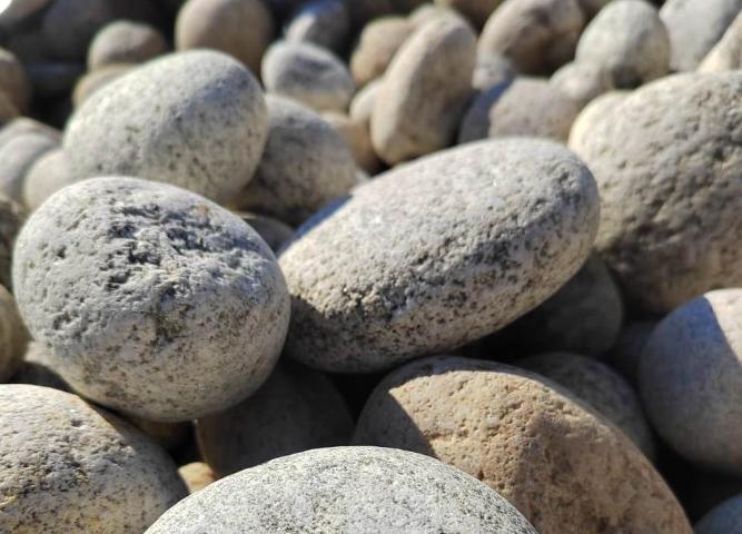 Купить речную и морскую гальку напрямую у производителя с доставкой  купить в Казани от производителя, без посредников