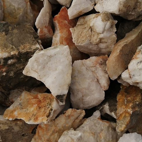 фото Кварц ( фр. 70-100 мм)  купить в Казани в интернет-портале КАМЕНЬ КЛУБ