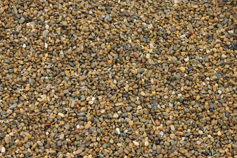 Kamenclub.ru: Галька окат (серо-желтая) фр.10-20 мм. купить  в Казани галька серо-желтая, рыжая, серый речная окатанная округлая галька 5000 руб/т   фото КАМЕНЬ КЛУБ