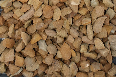 Kamenclub.ru: Щебень крошка желтый (песчаник) фр. 20-40 мм.  купить в Казани песчаник бежевый рыжий каменная крошка песчаника 9500 руб/т   фото КАМЕНЬ КЛУБ