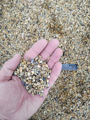 Галька речная окат (рыжая) фр.3-5 мм купить в Казани 