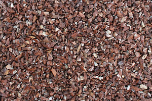 Kamenclub.ru: Мраморная крошка (щебень крошка розовый) фр. 3-5 мм.  купить в Казани мрамор розовый, красный декоративная ландшафтная мраморная крошка 11500 руб/т   фото КАМЕНЬ КЛУБ