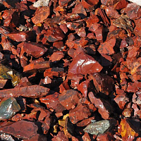 Kamenclub.ru: Щебень крошка красный (ЯШМА) фр. 10-20 мм.  купить в Казани яшма красный, бордовый, оранжевый, рыжий декоративный каменный ландшафтный щебень колотый 9000 руб/т   фото КАМЕНЬ КЛУБ