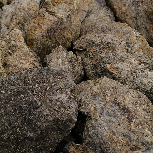 фото Змеевик салатовый  (фр. 70-100 мм)  купить в Казани в интернет-портале КАМЕНЬ КЛУБ