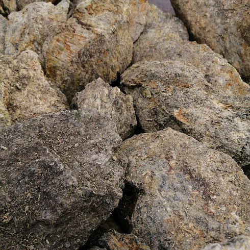 фото Змеевик салатовый  (фр. 70-100 мм)  купить в Казани в интернет-портале КАМЕНЬ КЛУБ