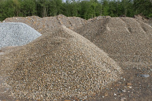 Kamenclub.ru: Галька окат (серо-желтая) фр.10-20 мм. купить  в Казани галька серо-желтая, рыжая, серый речная окатанная округлая галька 5000 руб/т   фото КАМЕНЬ КЛУБ