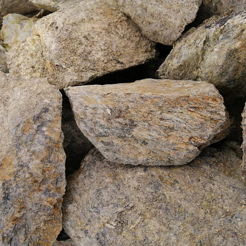 фото Змеевик салатовый  (фр. 70-100 мм)  купить в Казани в интернет-портале КАМЕНЬ КЛУБ